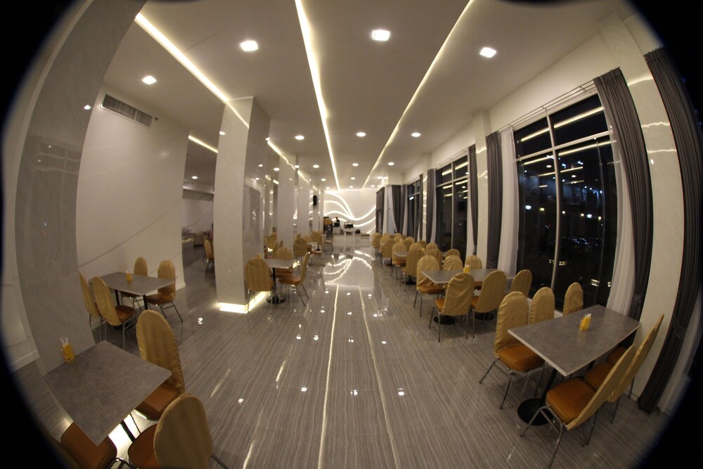 K.S. Pavilion Hotel 33/50