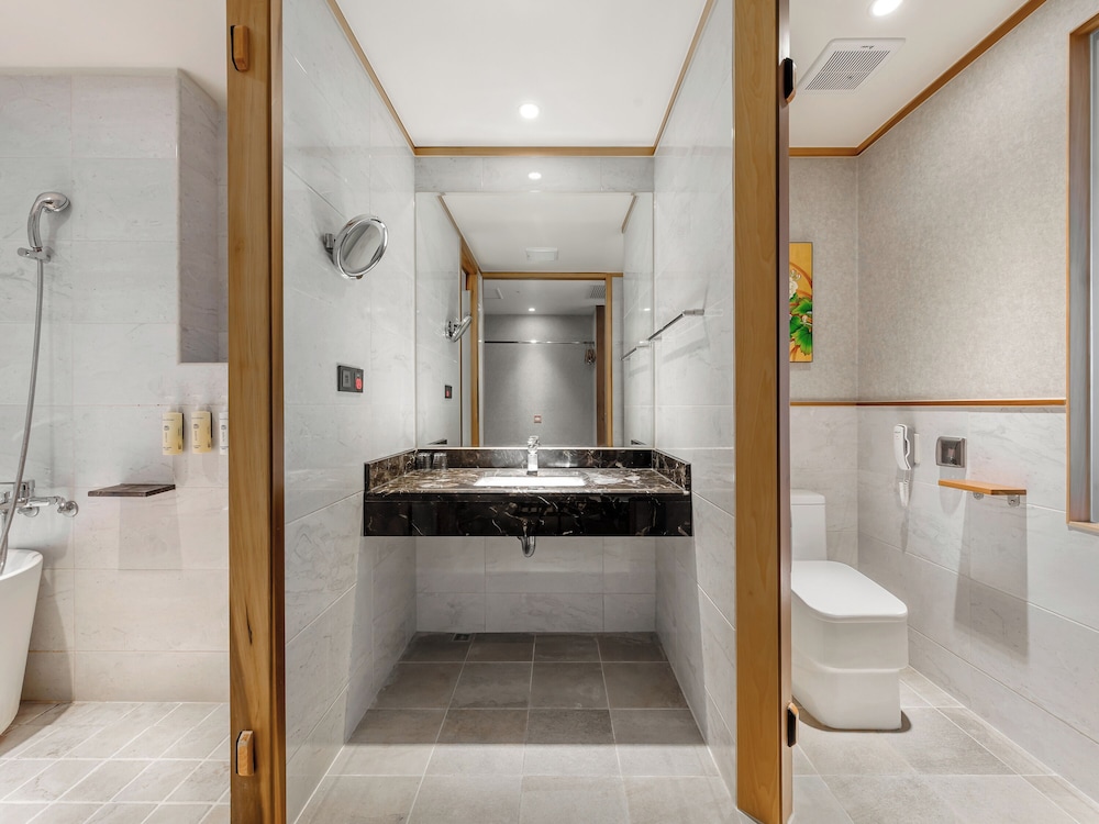 CHECK inn Select Tainan YongKang 59/60