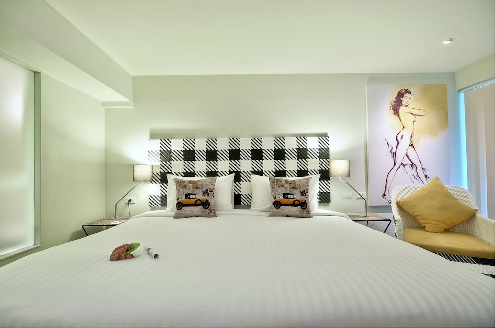 Burasari Phuket 27/77