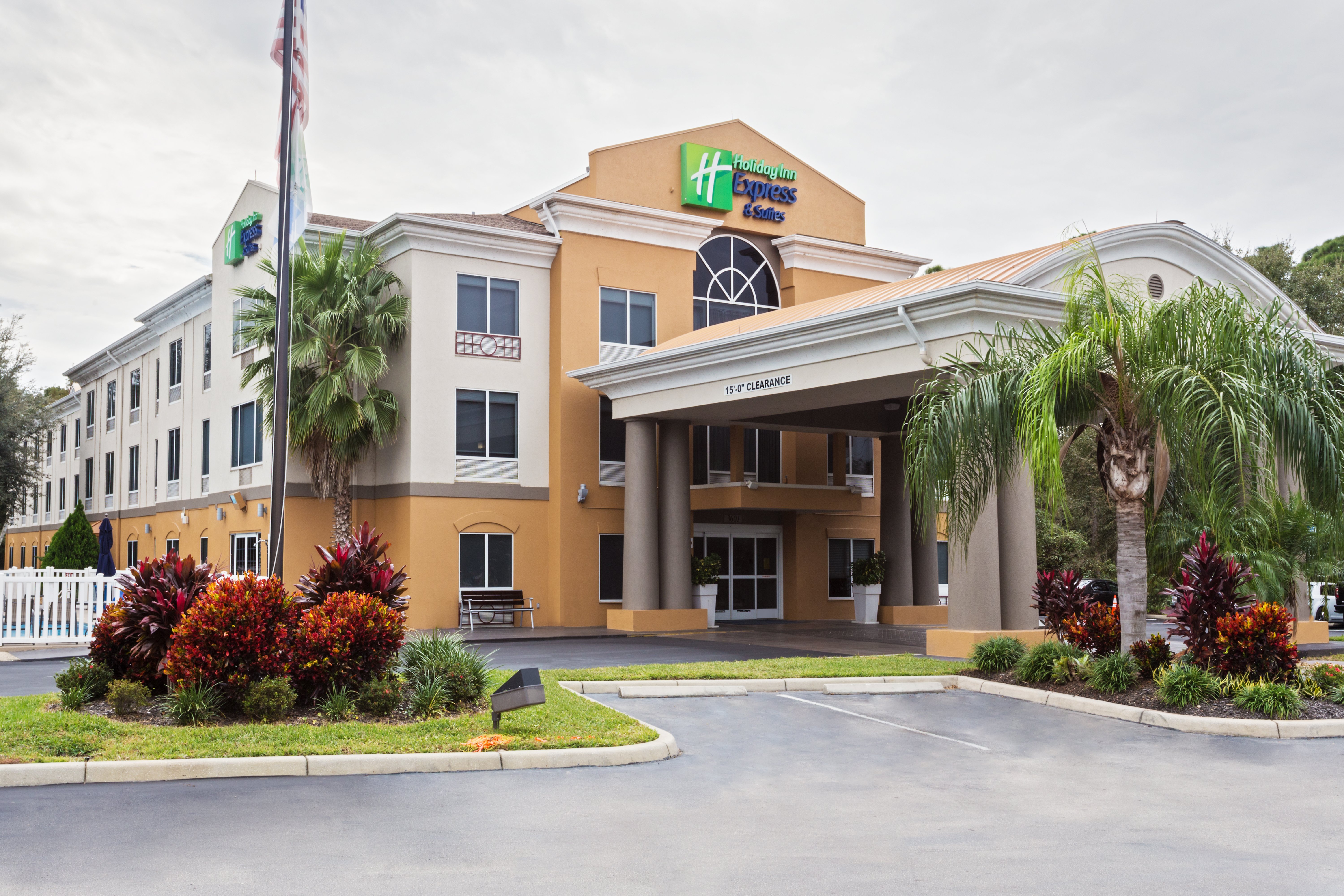 Holiday Inn Express & Suites Tavares - Leesburg, an IHG Hotel 5/54