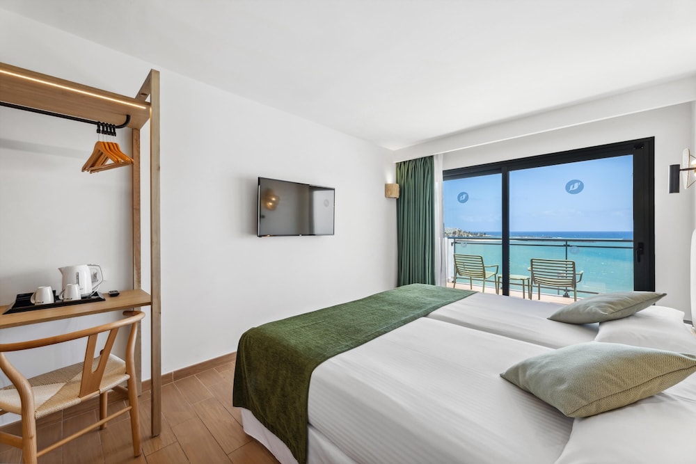 THB Lanzarote Beach 14/50