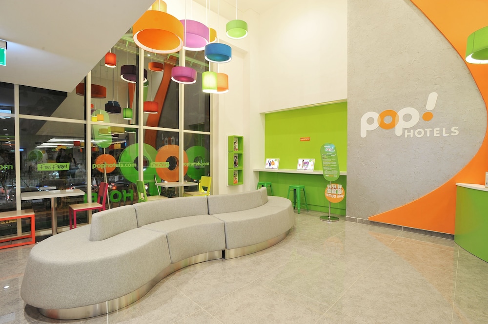 Pop! Hotel Diponegoro Surabaya 16/20