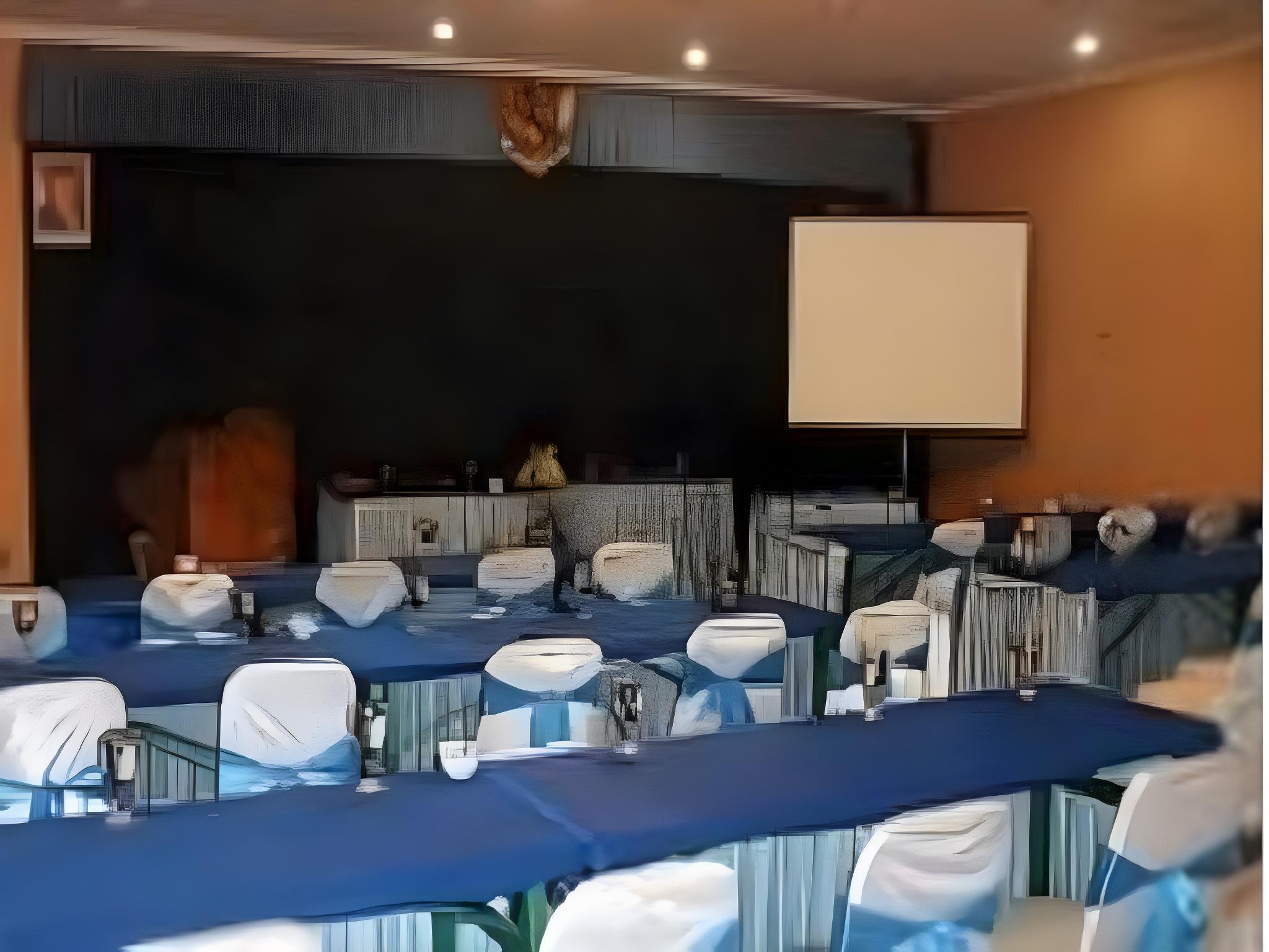 New Siliwangi Hotel Restaurant 19/25