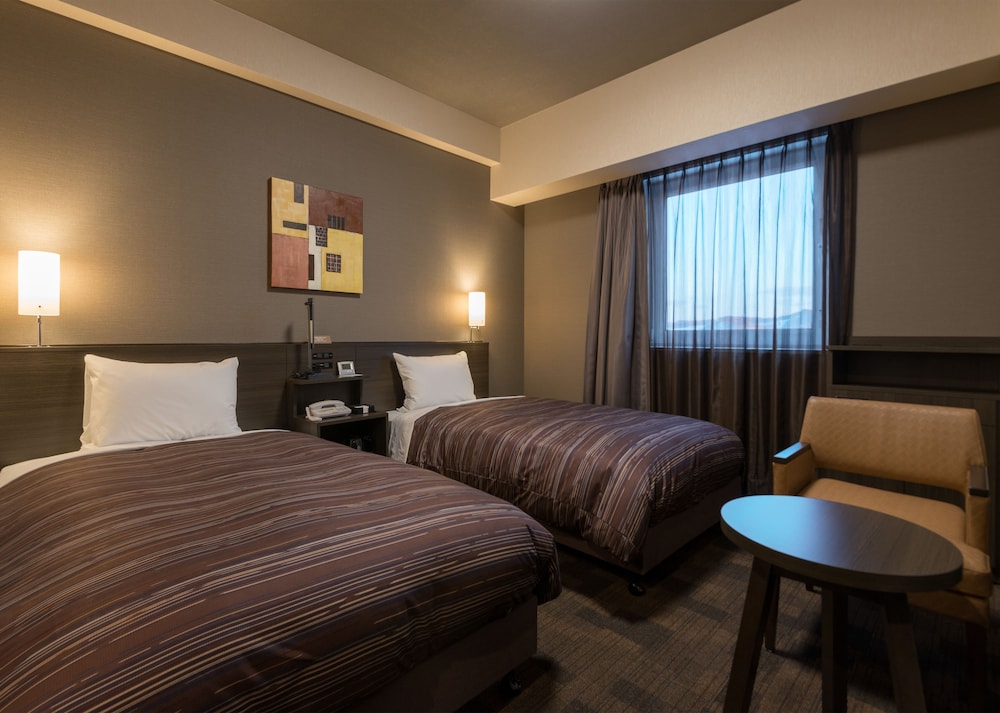 Comfort, Twin Beds