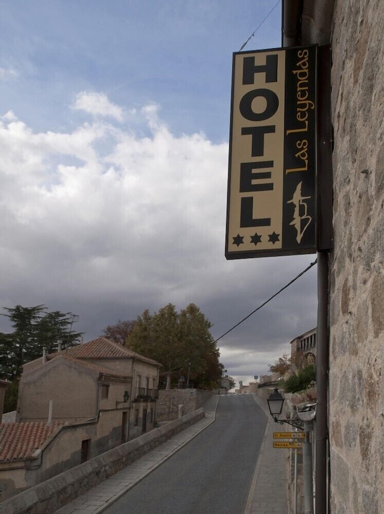 Hotel Las Leyendas 52/60