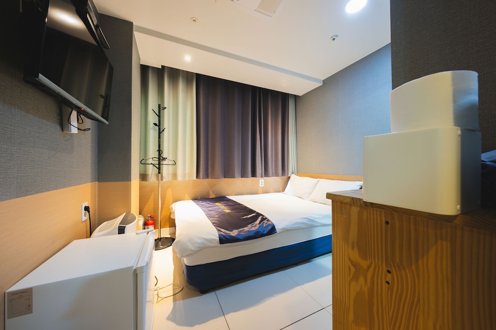 Myeong-Dong New Stay Inn 19/50