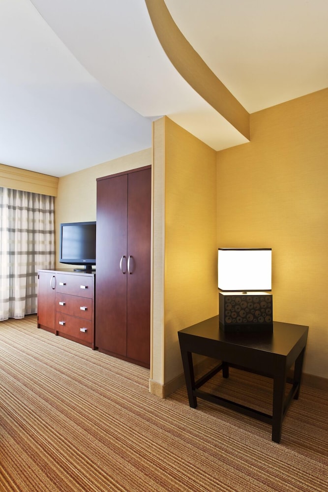 Courtyard By Marriott Newburgh Stewart Airport 29/41