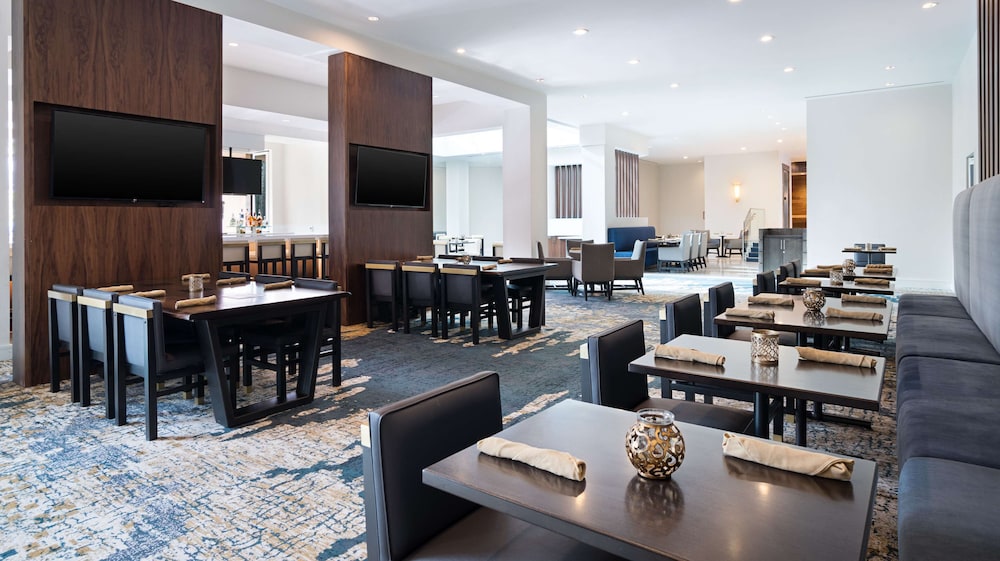 Doubletree By Hilton Hotel San Diego Del Mar 55/80