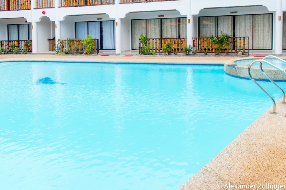 Alona Vida Beach Hill 18/44