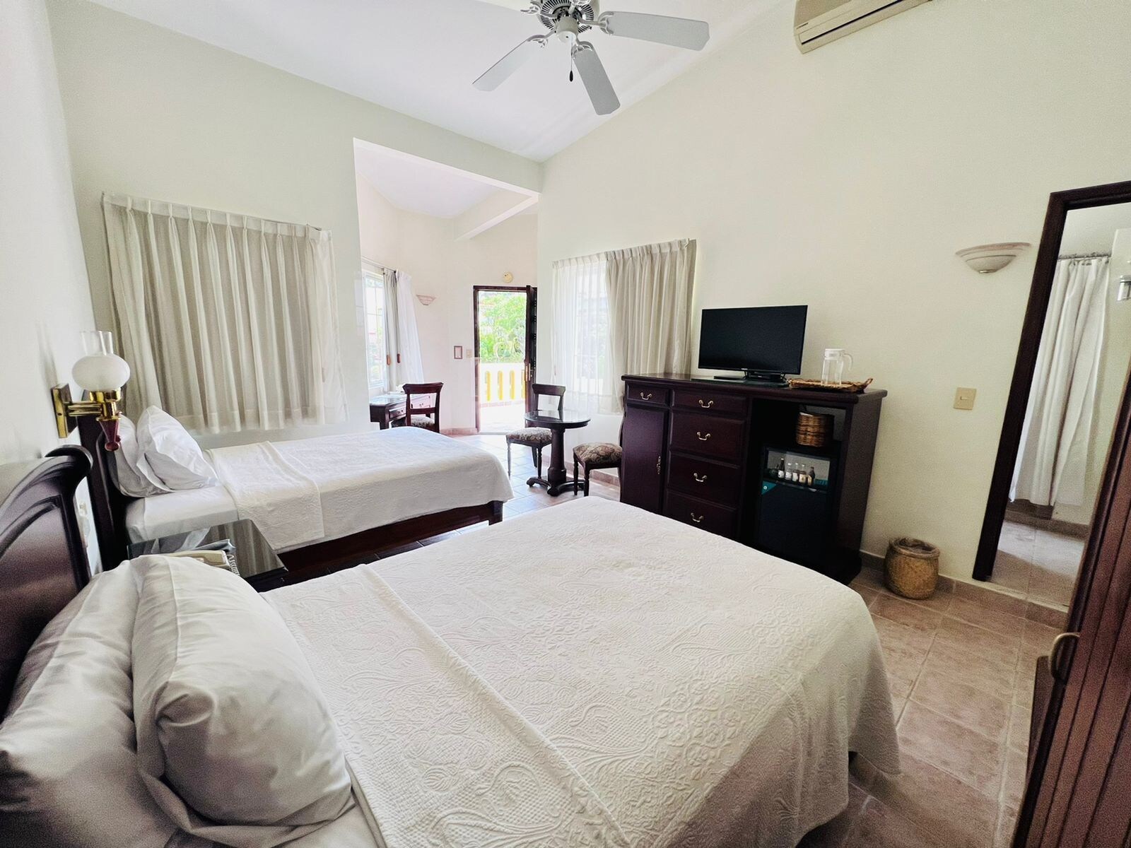 Luxury, 2 Double Beds, Garden View
