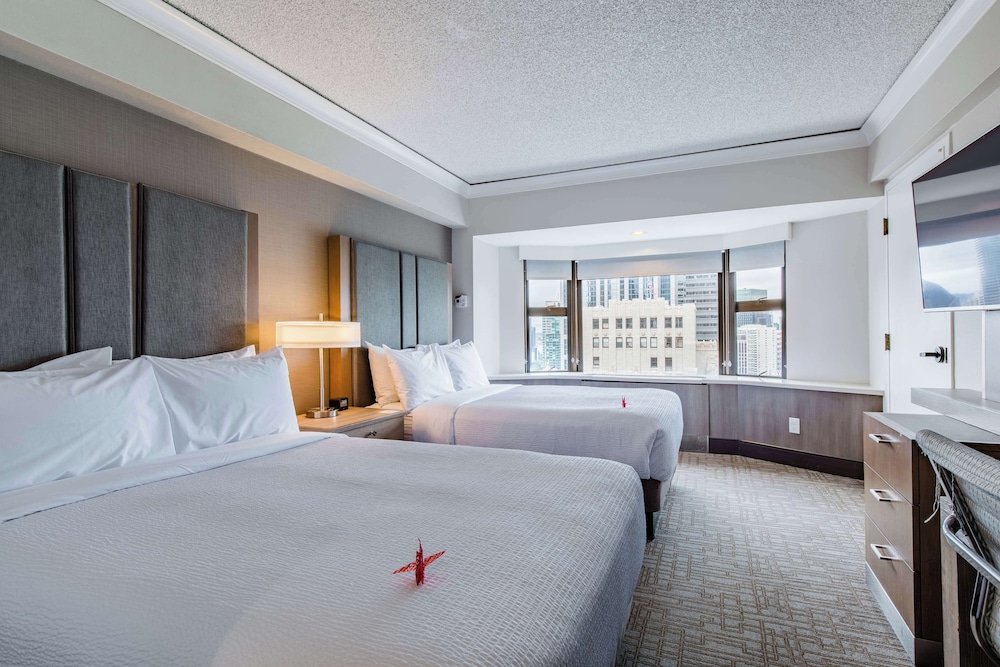 ROOM, 2 DOUBLE BEDS, CITY VIEW, CLUB LOUNGE ACCESS