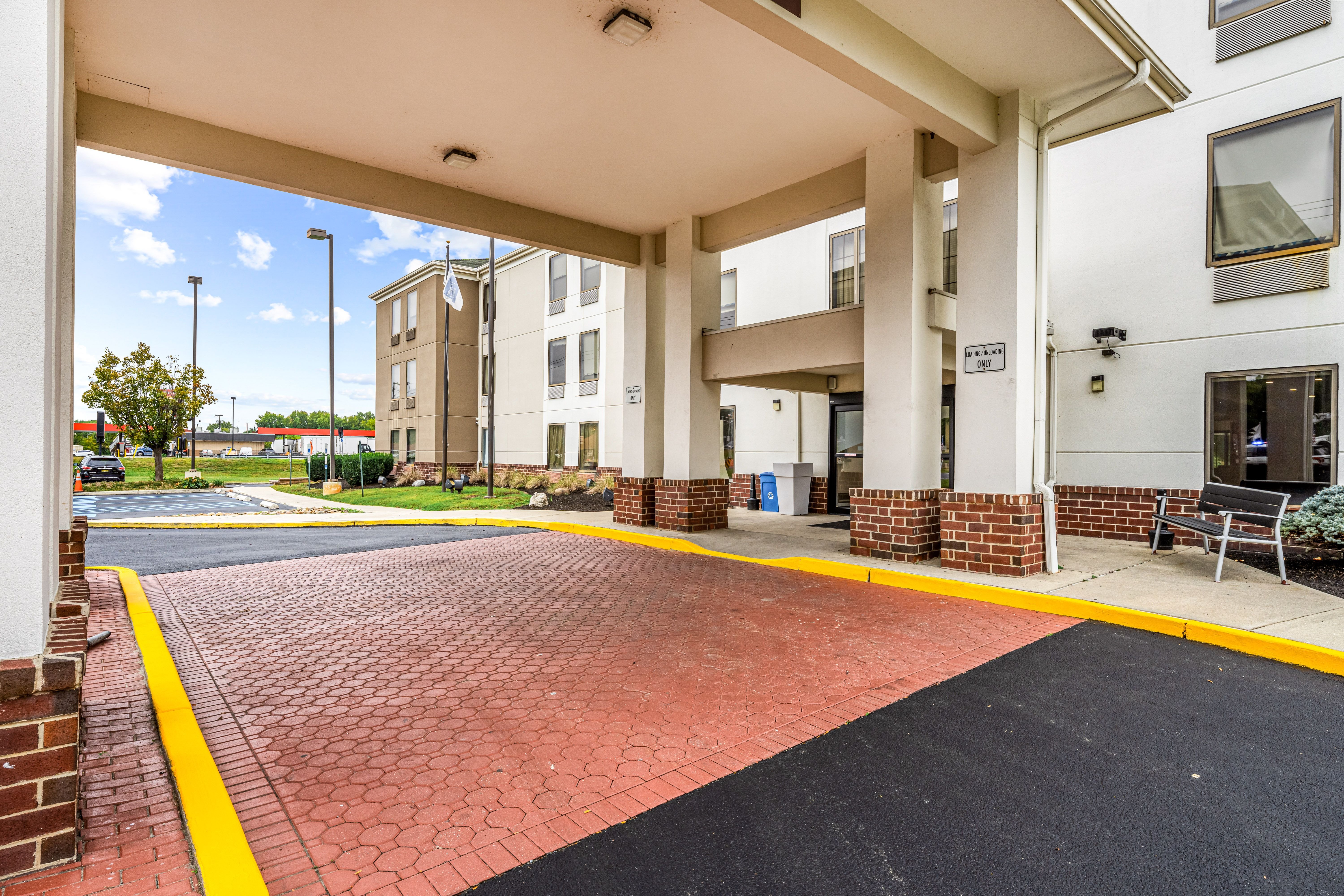 Holiday Inn Express & Suites Carneys Point - Pennsville, an IHG Hotel 46/51
