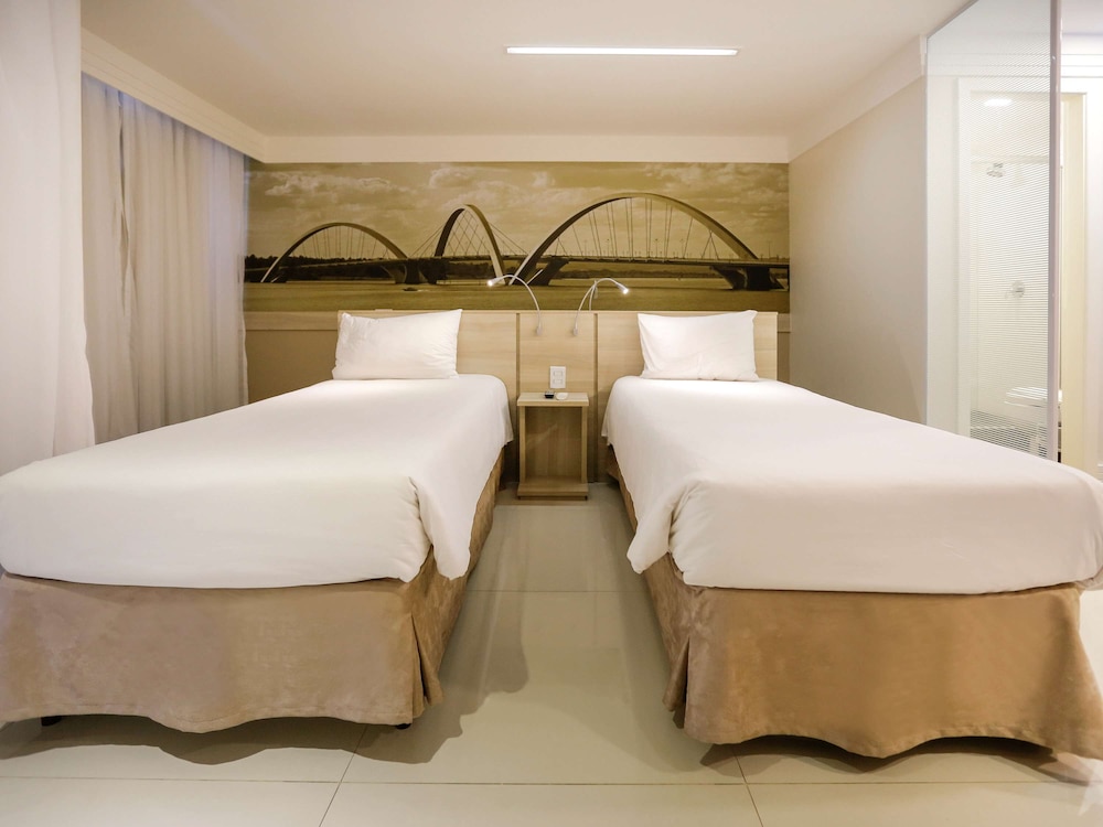 Mercure Brasilia Lider Hotel 17/67