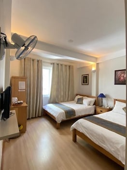 Luan Vu Hotel 12/64