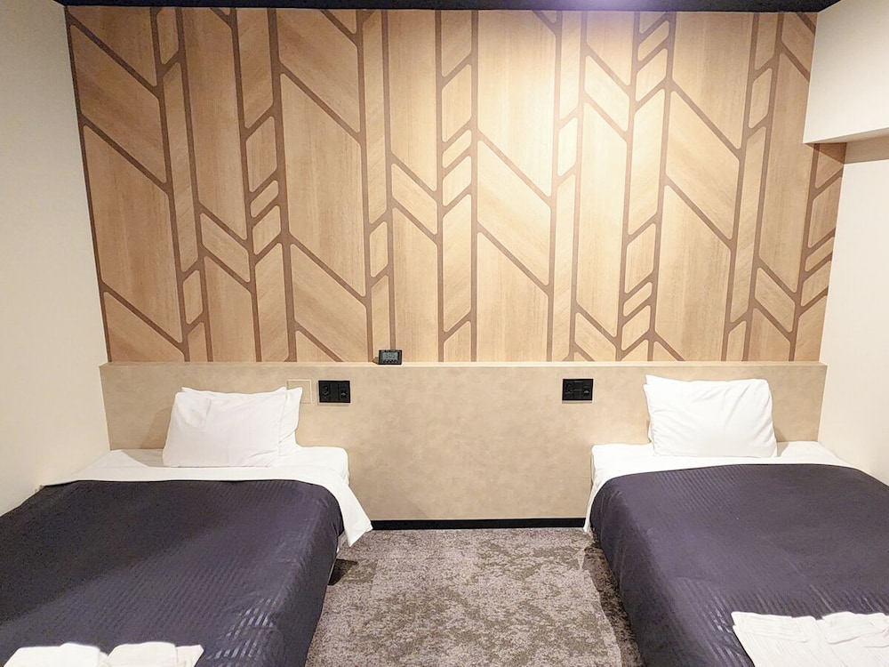 Hotel Livemax BUDGET Yokohama Tsurumi 16/50