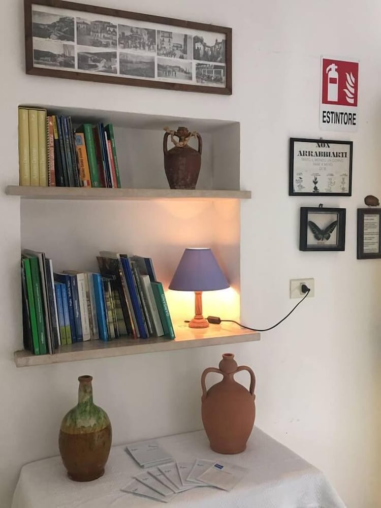 VILLAGGIO VIOLA 27/50