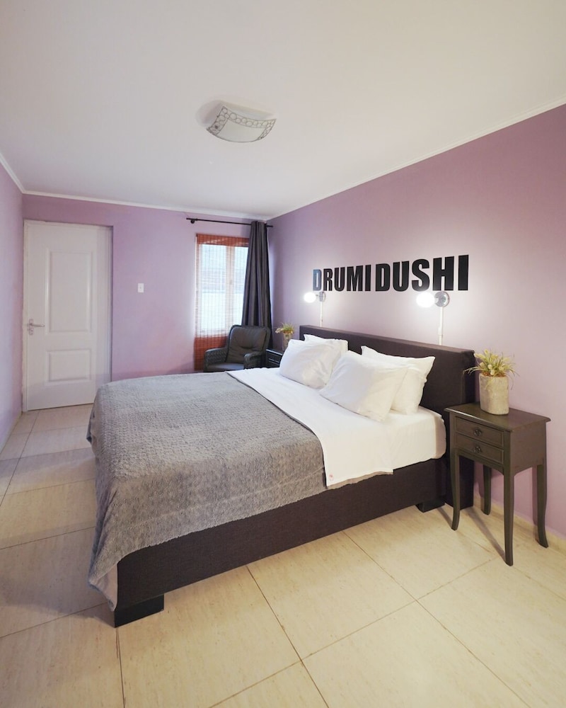 Cadushi Apartments 16/30