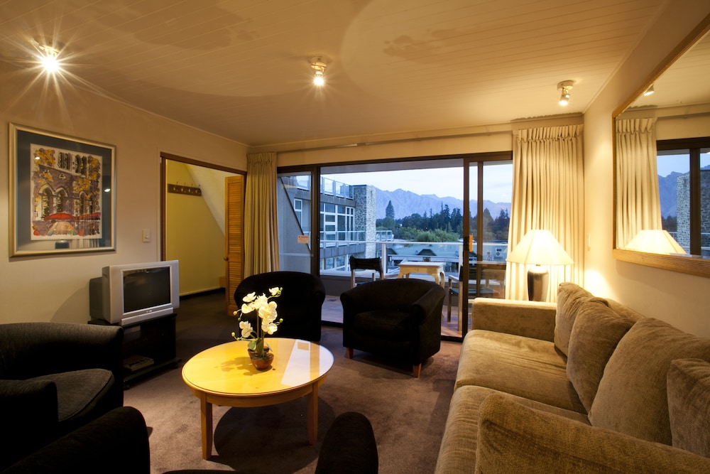 The Lofts Apartments 44/73