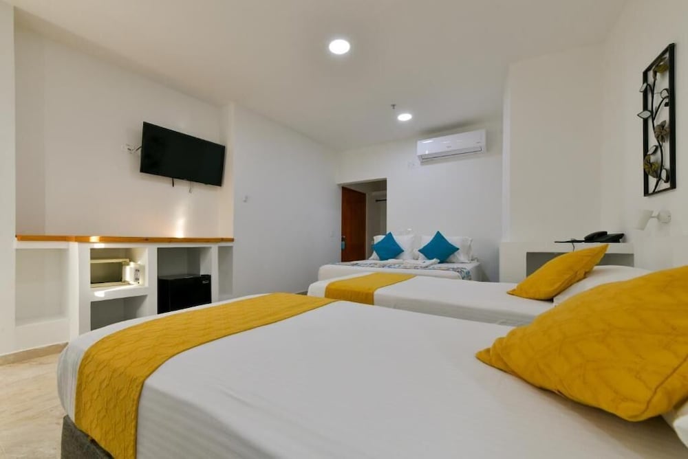 Hotel Grand Caribe 7/33