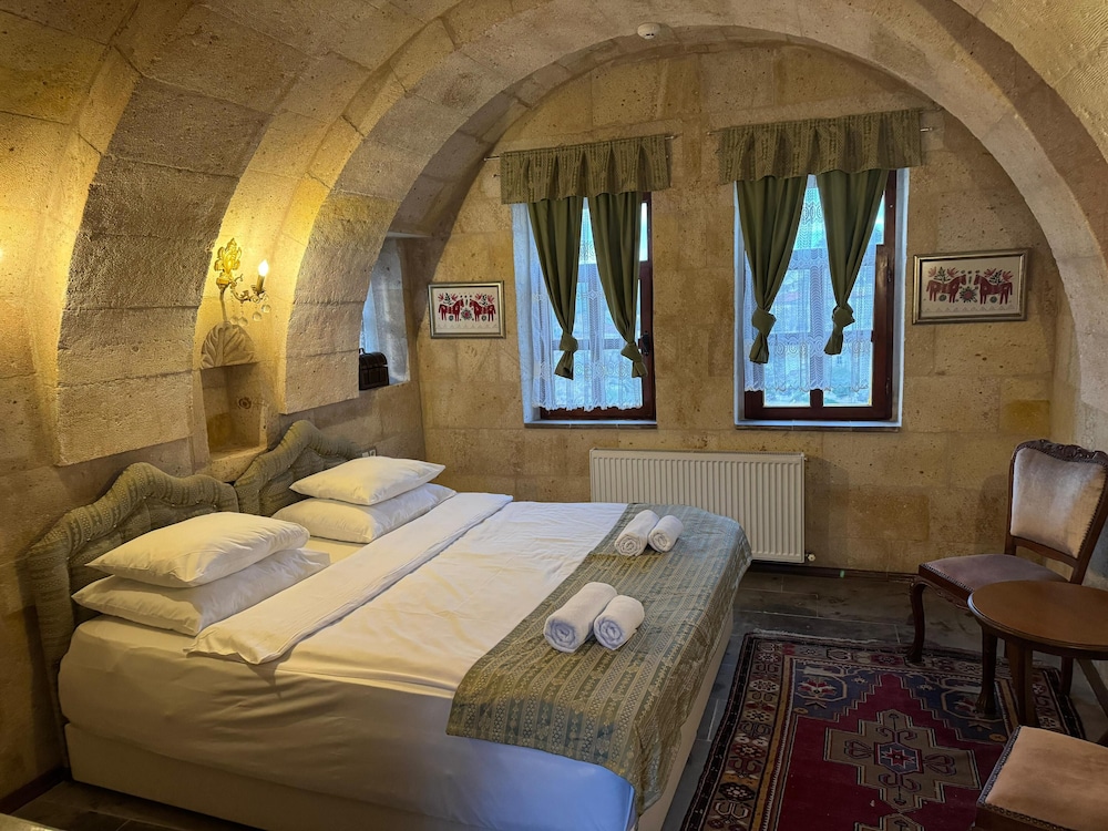 Cave Art Hotel 14/50