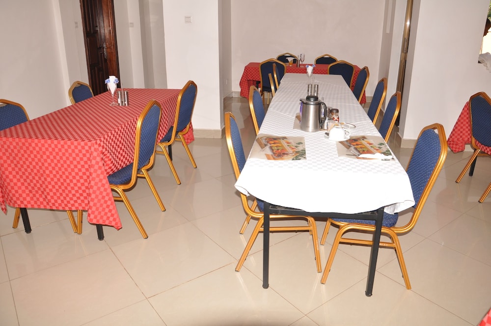 Sienna Beach Hotel Entebbe 44/50