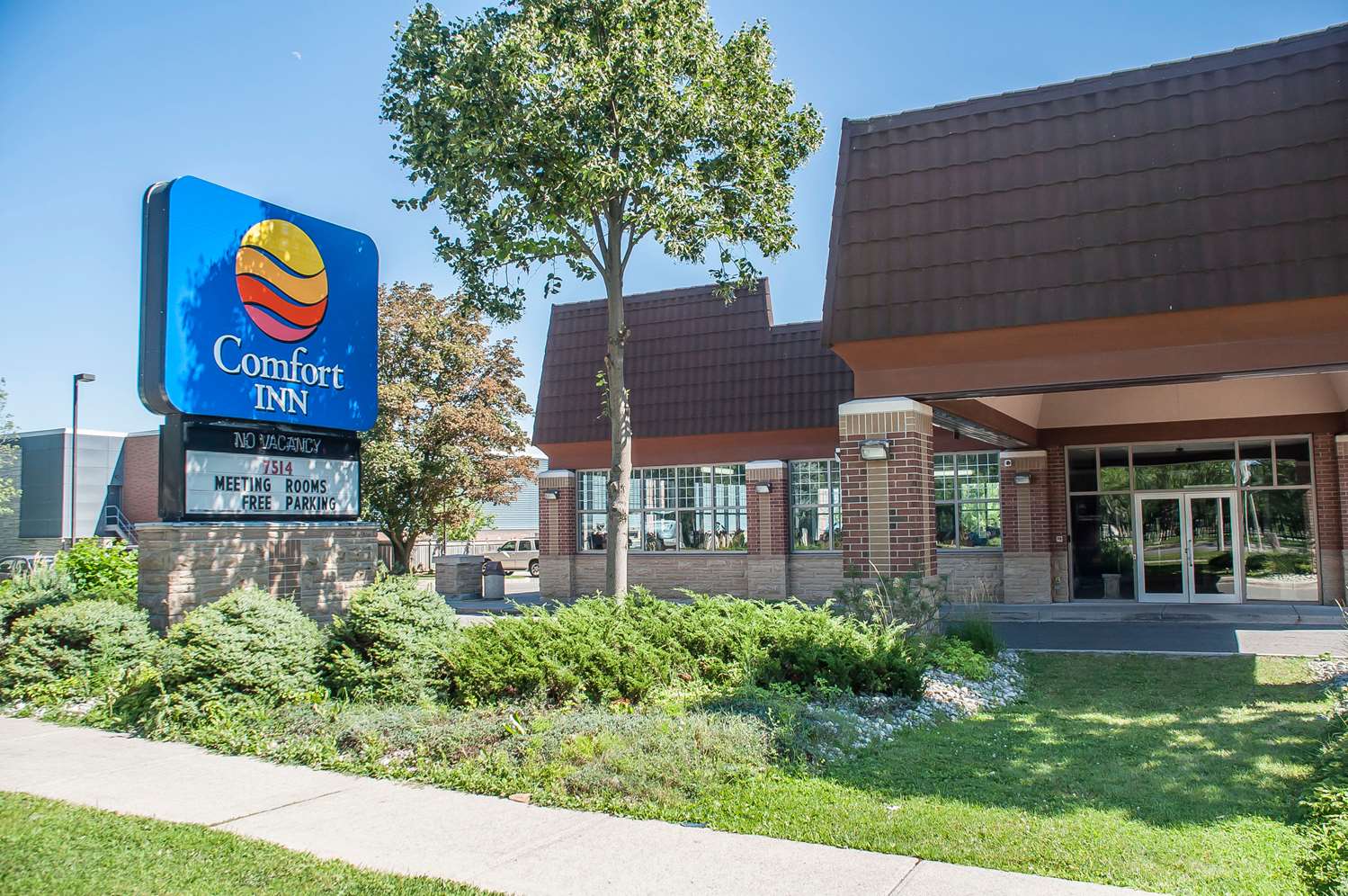 Comfort Inn Lundy's Lane 39/40