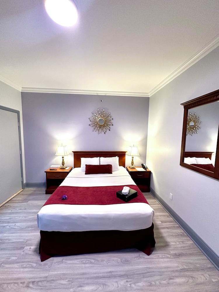 غرفة بسرير كوين لذوي الإعاقة، Hotel St James 2/3