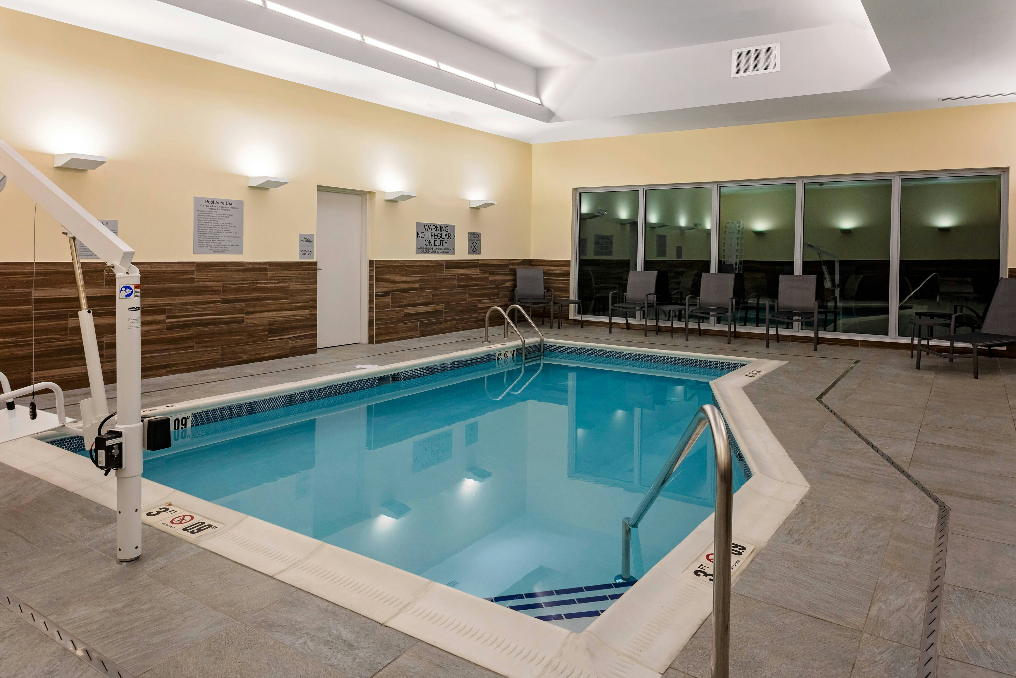 Fairfield Inn Suites Port Clinton Waterfront 13/32