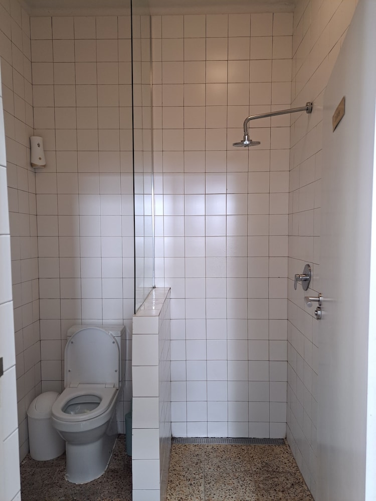 Long Street Backpackers - Adults Only 49/50