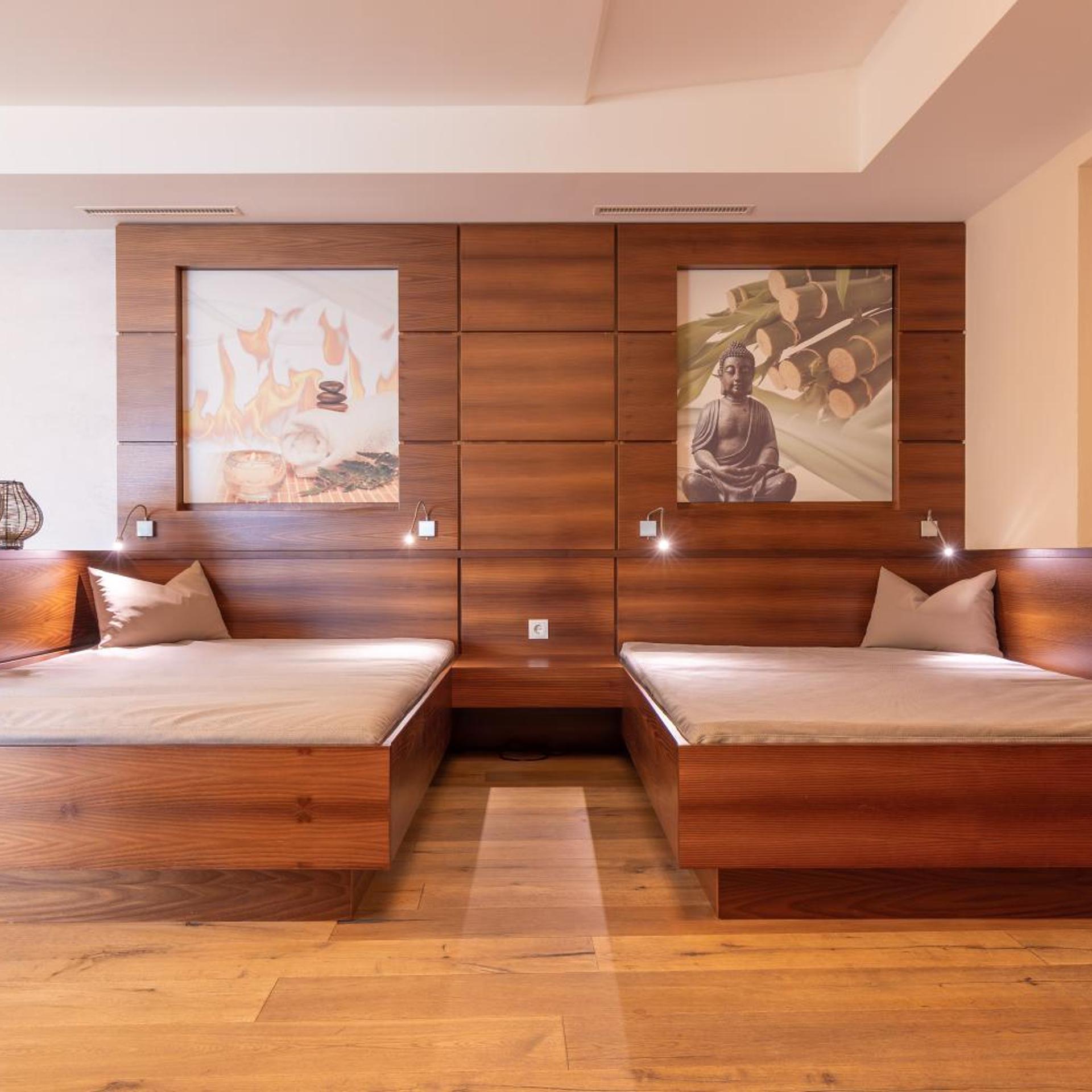 Hotel Castel 25/50