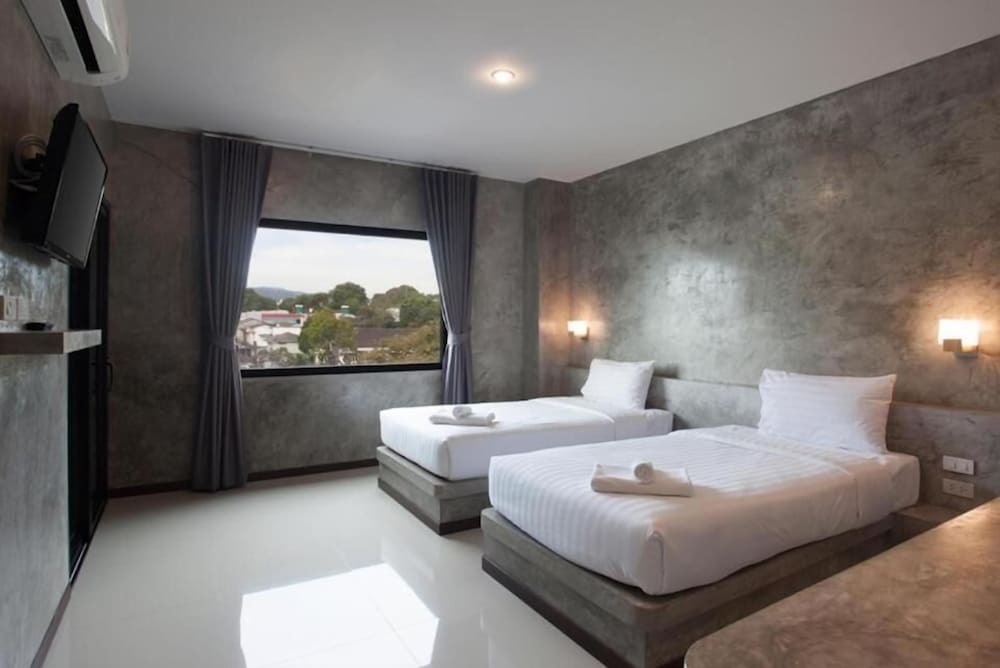 Ritsurin Boutique Hotel 34/38