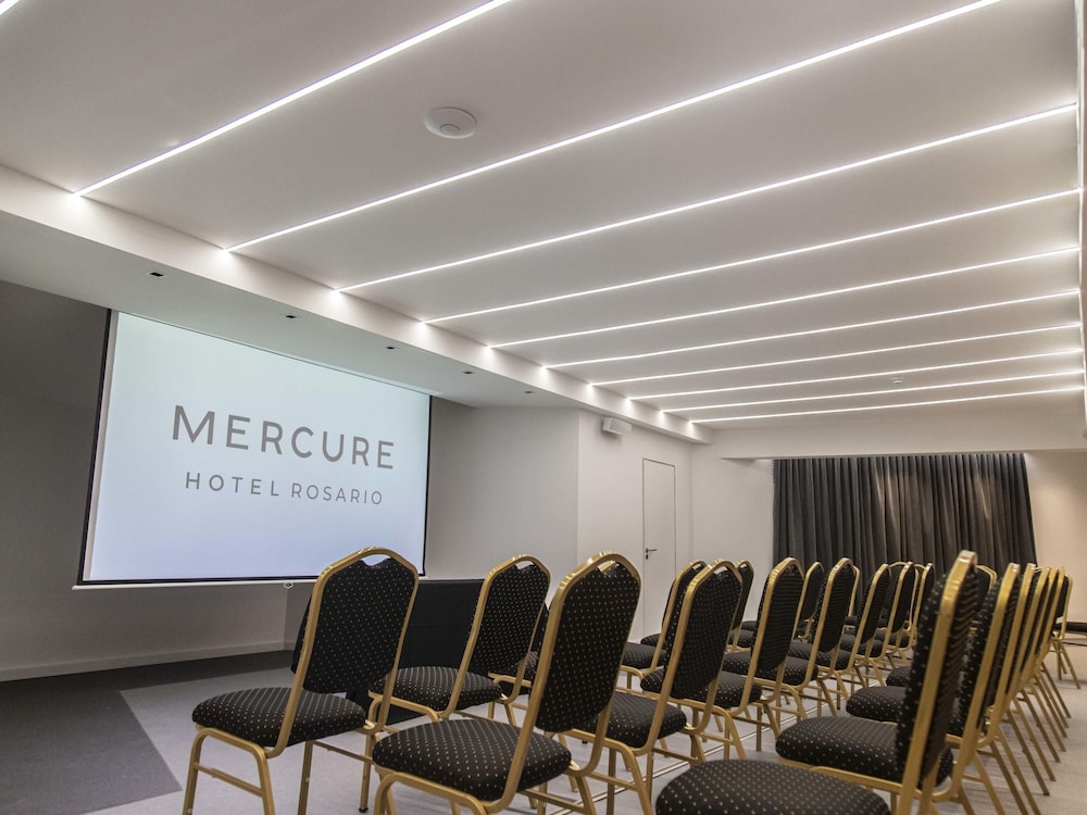 Mercure Rosario 51/58