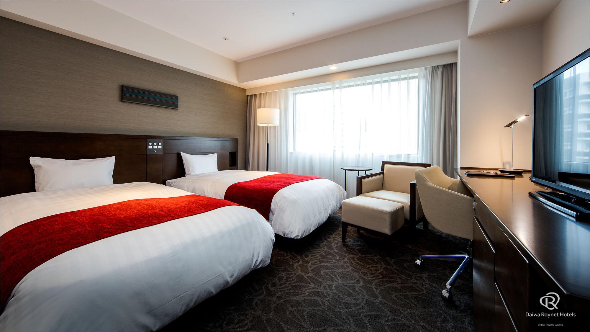 Room, Single, Twin Beds, Smoking