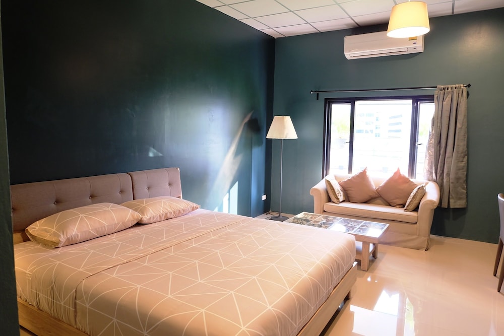 Hom Hostel & Cooking Club 8/49