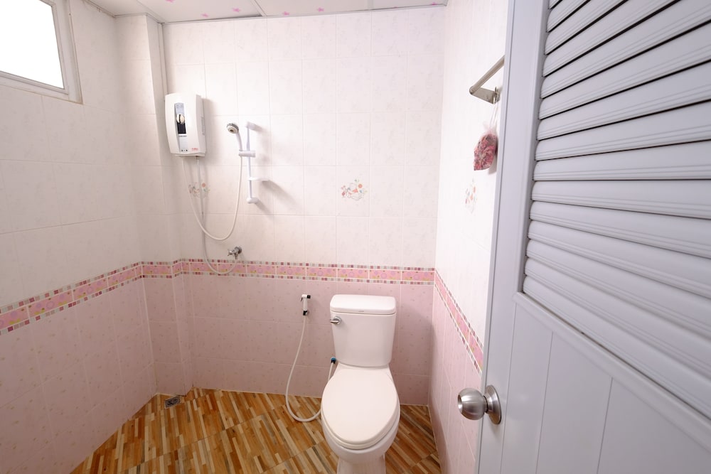Livable Hotel 22/23