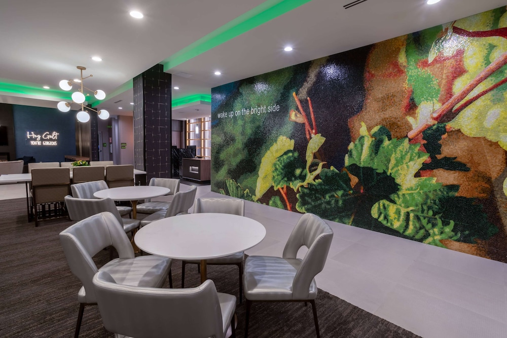 La Quinta Inn & Suites By Wyndham Galt Lodi North 47/56