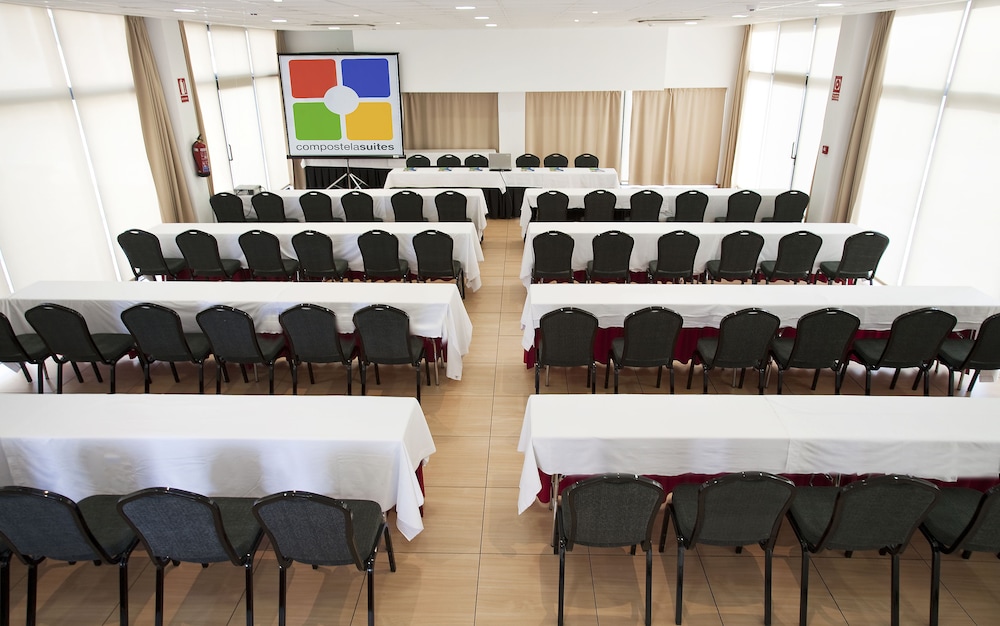 Compostela Suites 52/66