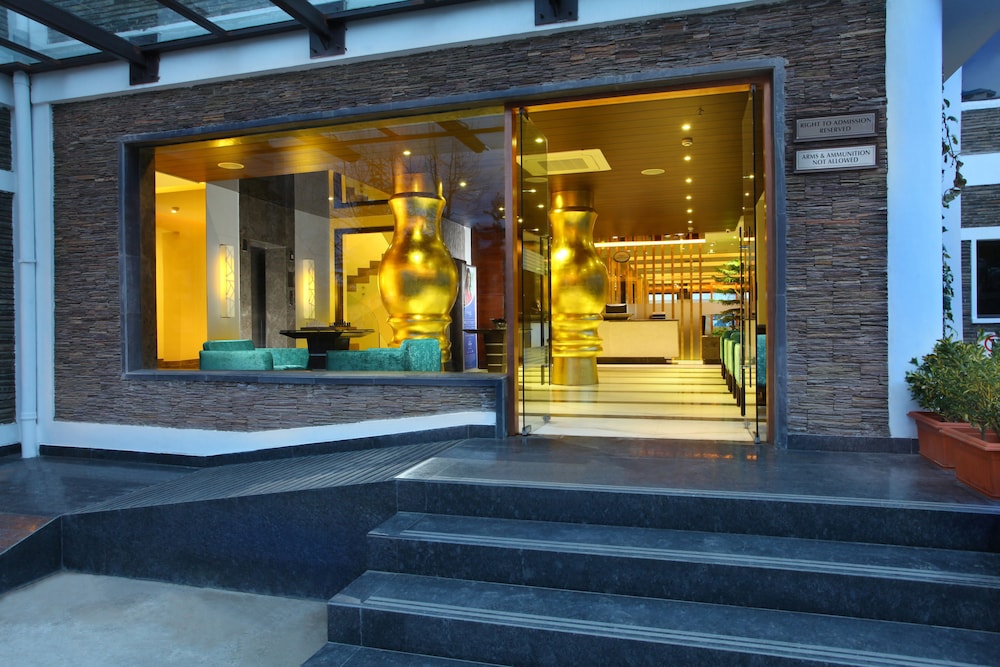Marigold Sarovar Portico 3/50