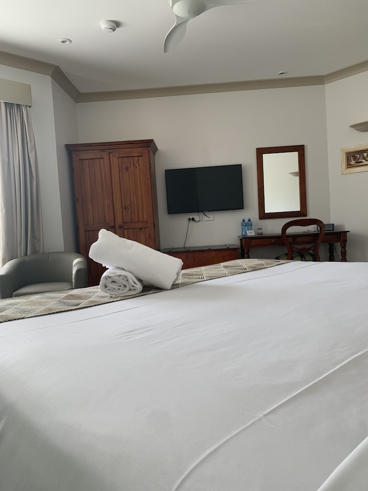 ULLADULLA GUEST HOUSE 21/38