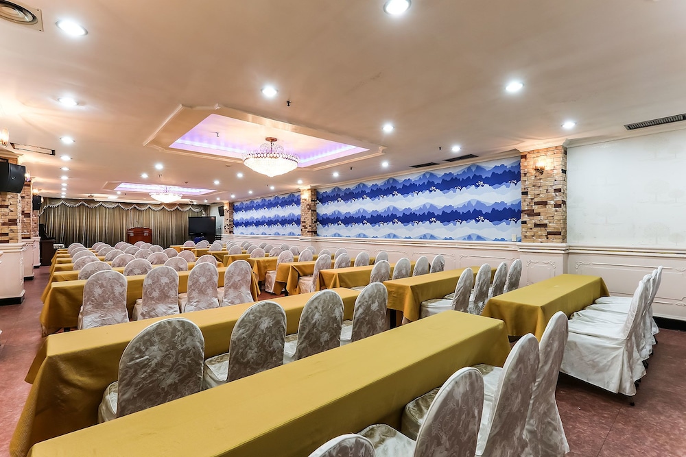 Kyungha Spa Hotel 37/56