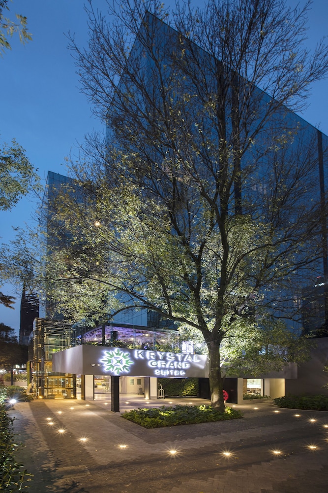 Krystal Grand Suites Insurgentes 3/67