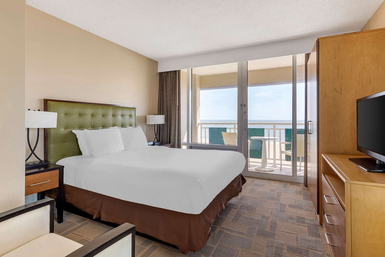 1 Bedroom, Suite, Ocean Front, Kitchen