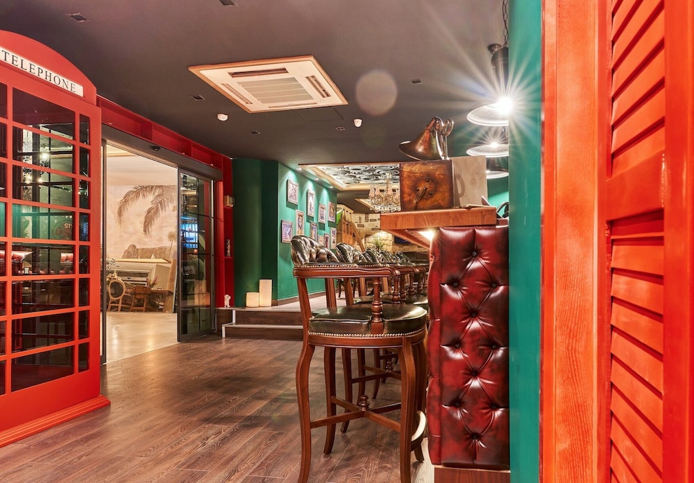 Azuu Boutique Hotel 57/76
