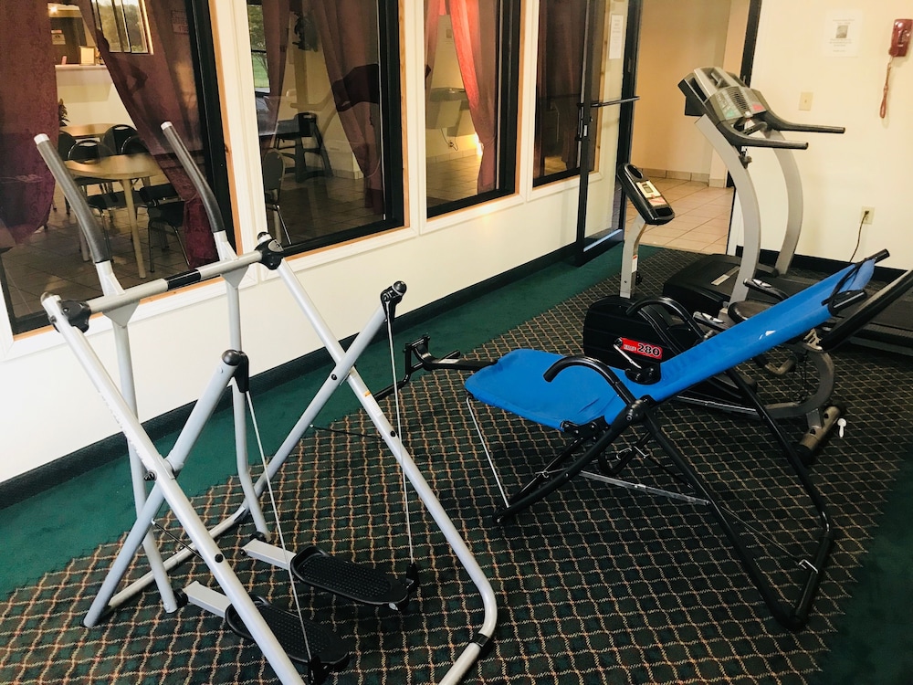 Americas Best Value Inn & Suites Pinckneyville 31/59