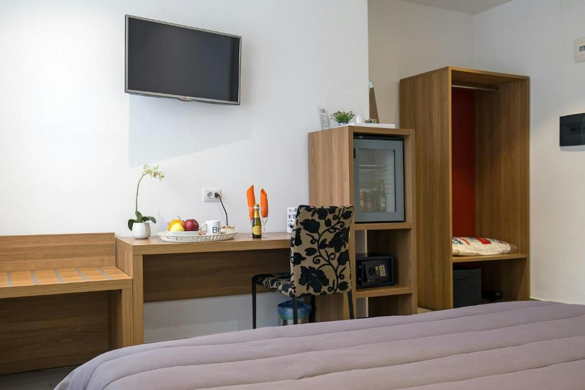Hotel Bruman Salerno 22/24