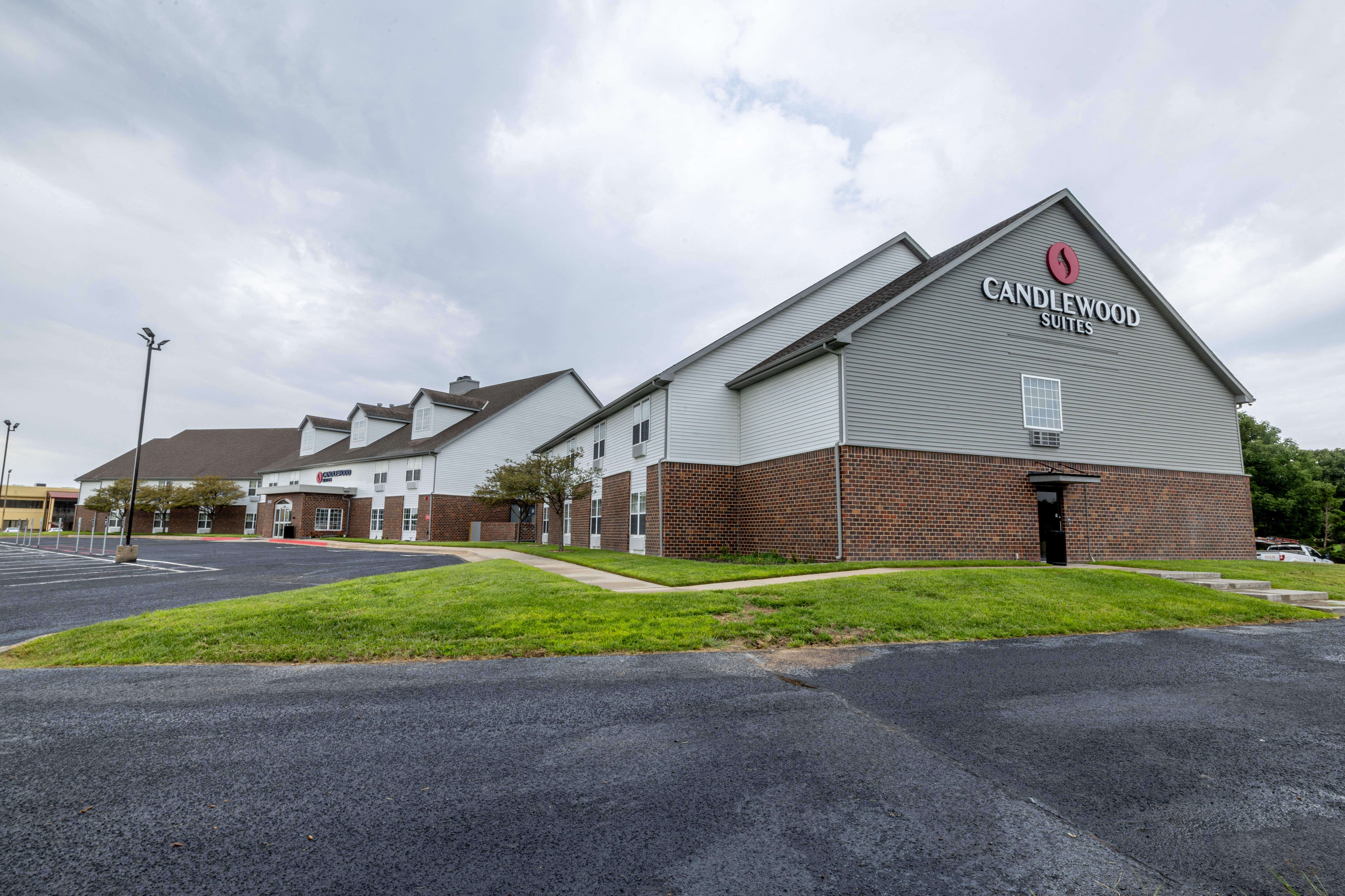Candlewood Suites Wichita Northwest by IHG 48/54
