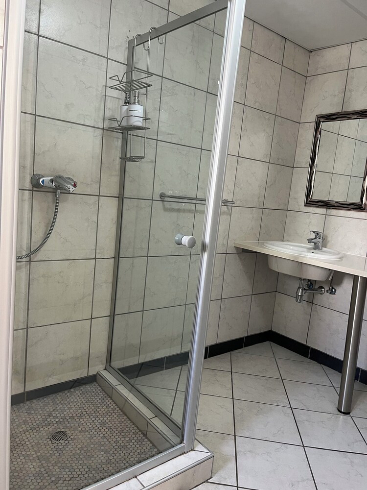 Hotel Pension Casa Africana 50/50