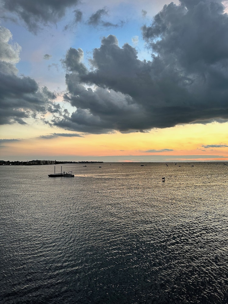 Fishermens Village Resort 43/48