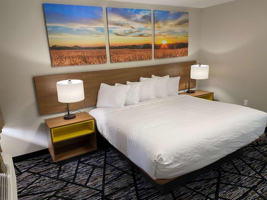 Days Inn By Wyndham Lake Charles 19/32