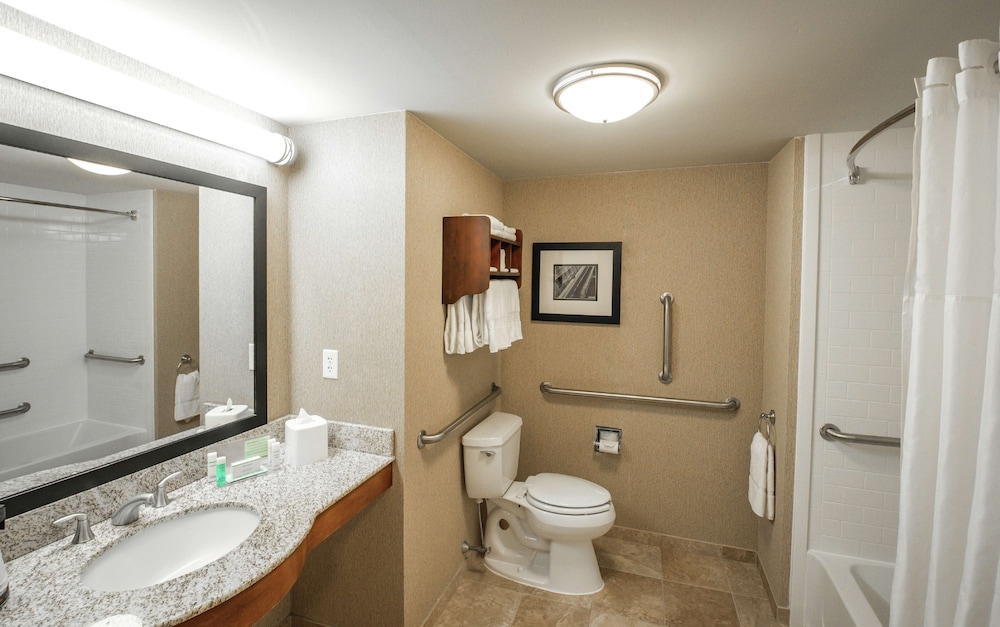 Hampton Inn Nashua 15/43